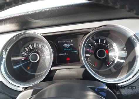 2013 Ford Mustang V6 Premium from USA, damaged, VIN 1ZVBP8AM0D5206607